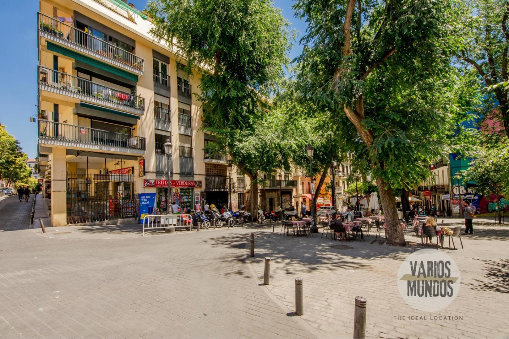 Paseo Por Madrid Para 7 En Lavapies E2 Esterno foto